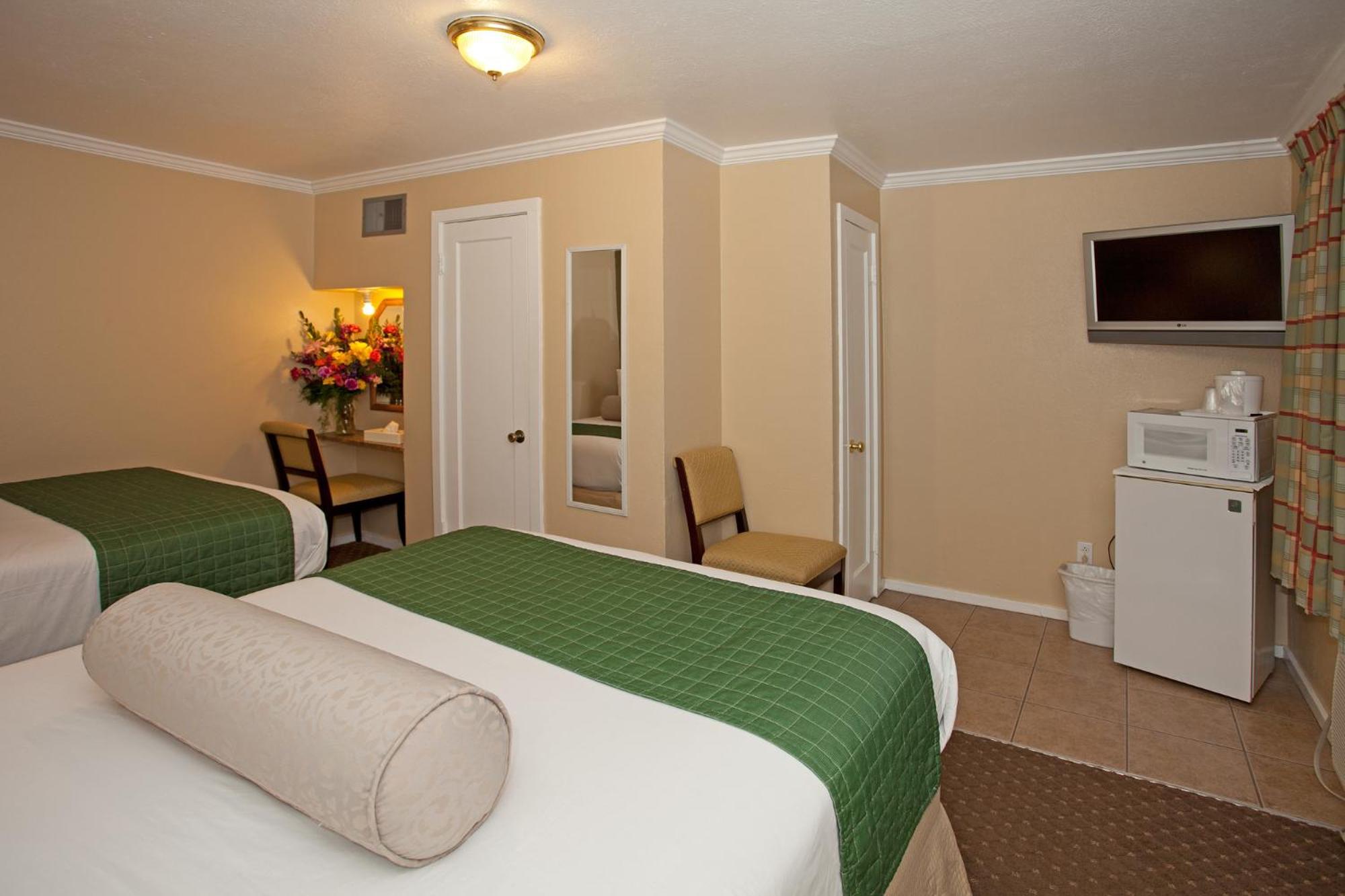 Traveler'S Inn Williams, Ca Modern Renovated Hotel Szoba fotó